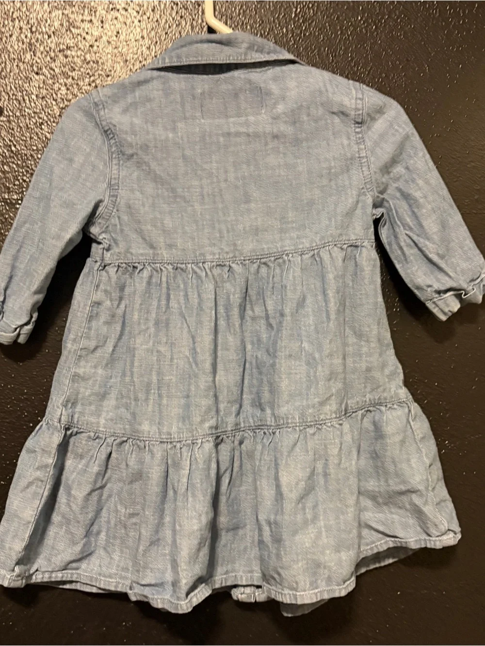 Old Navy Light Blue Chambray Girls' Button-Front Dress 2T